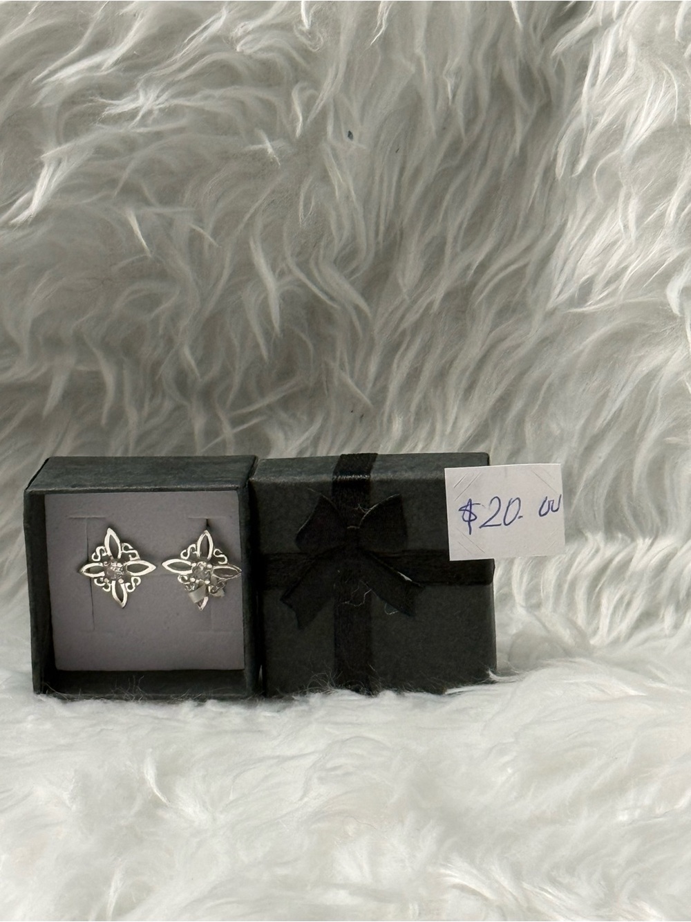 Sterling silver witch knot Filigree Stud Earrings - Women Accessories